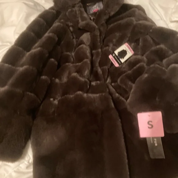 vince camuto faux fur coat chocolate brown spring easter - Picture 3 of 8